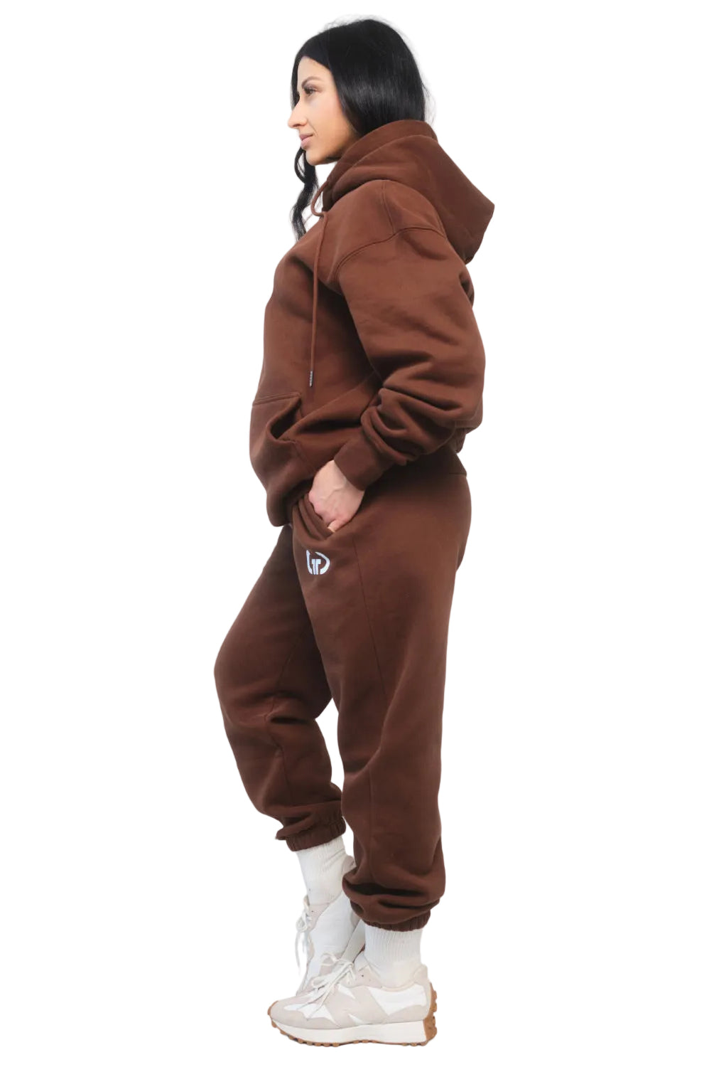 Trackpant for Women in Brown – Tapered Leg, Adjustable Waistband, Soft Breathable Fabric for Comfort & Style