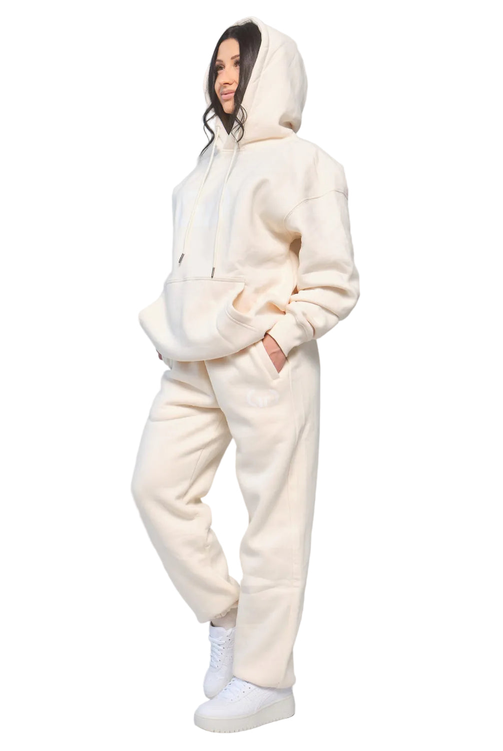 Trackpant for Women in Cream – Tapered Leg, Adjustable Waistband, Soft Breathable Fabric for Comfort & Style